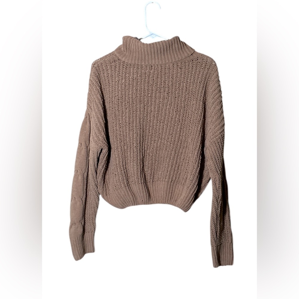 Almost Famous Taupe Cable Knit Turtleneck Sweater,Size XL - Picture 3 of 7